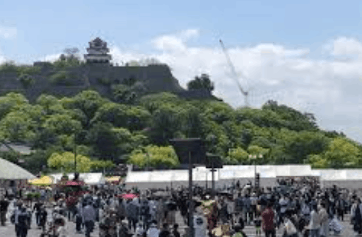 丸亀お城まつり2026の芸能人とスケジュールは？駐車場や屋台情報も